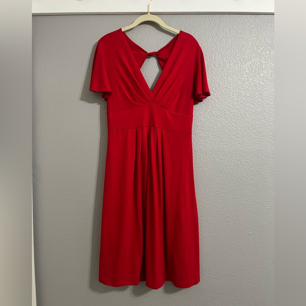 Red vneck knit dress
